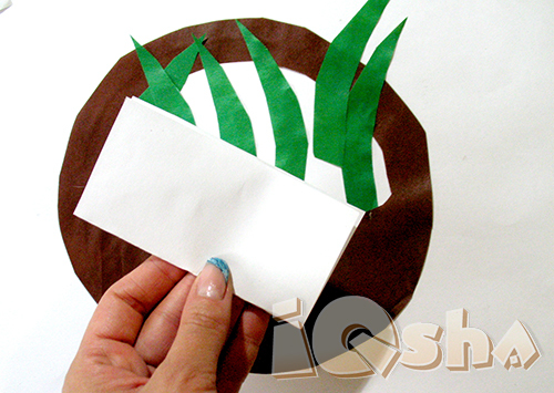 Craft with paper wlowers for kids
